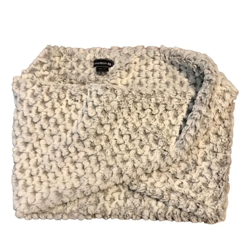Madison 88 Women’s Infinity Cowl Scarf Faux Fur